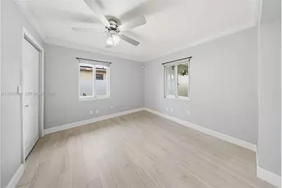 300 NE 175th St, North Miami Beach, FL 33162 - Photo 13