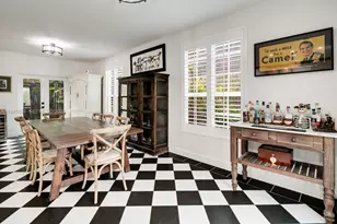 2952 Peachy St, Coconut Grove, FL 33133 - Photo 17