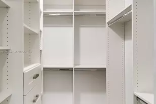 2952 Peachy St, Coconut Grove, FL 33133 - Photo 23