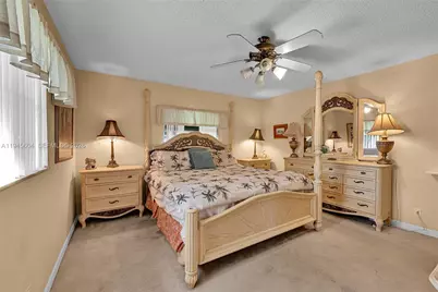 7109 NW 75th St, Tamarac, FL 33321 - Photo 23