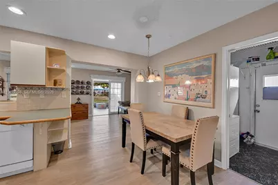 7109 NW 75th St, Tamarac, FL 33321 - Photo 21