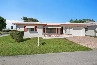 7109 NW 75th St, Tamarac, FL 33321 - Photo 3