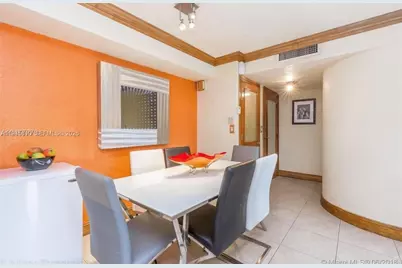 7090 NW 179th St #209, Hialeah, FL 33015 - Photo 7