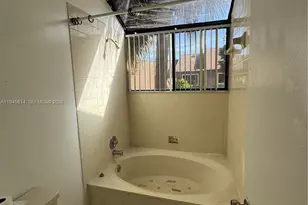 7157 Sportsmans Dr, North Lauderdale, FL 33068 - Photo 7