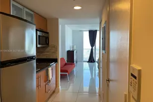 1750 N Bayshore Dr, Miami, FL 33132 - Photo 3