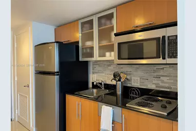 1750 N Bayshore Dr #5408, Miami, FL 33132 - Photo 5