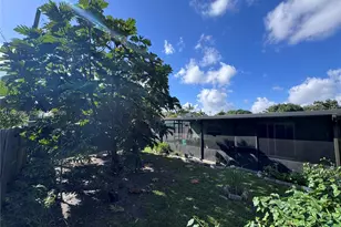 12625 NW 1st Ct, North Miami, FL 33168 - Photo 11