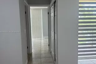 11780 SW 18th St, Miami, FL 33175 - Photo 7