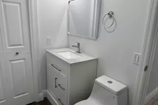 11780 SW 18th St, Miami, FL 33175 - Photo 13