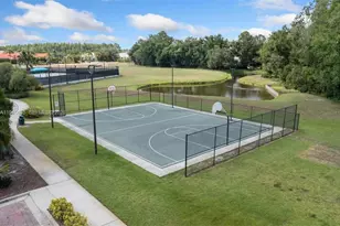 11016 Tahiti Isle Ln, Other City - In The State Of Florida, FL 33647 - Photo 39