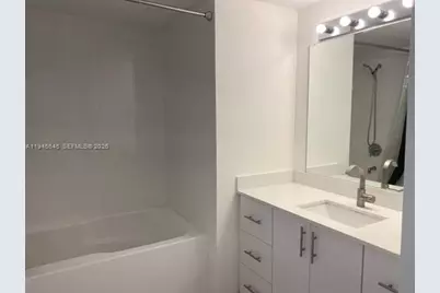 480 NE 30th St #1803, Miami, FL 33137 - Photo 7