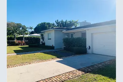 1240 S Alhambra Cir, Coral Gables, FL 33146 - Photo 7