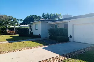 1240 S Alhambra Cir, Coral Gables, FL 33146 - Photo 7