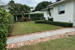 1240 S Alhambra Cir, Coral Gables, FL 33146 - Photo 5