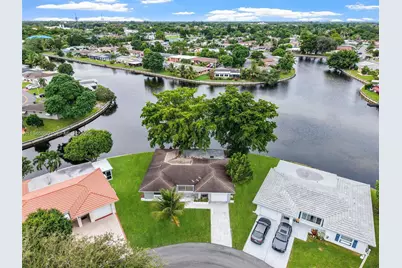 5805 NW 72nd Ave, Tamarac, FL 33321 - Photo 59