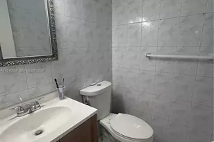 121 Golden Isles Dr, Hallandale Beach, FL 33009 - Photo 7