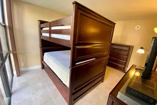 17011 N Bay Rd, Sunny Isles Beach, FL 33160 - Photo 31