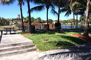 2589 Centergate Dr, Miramar, FL 33025 - Photo 7