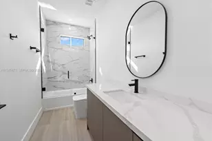 740 NW 24th Ct, Miami, FL 33125 - Photo 39