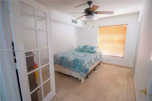 10099 NW 4th Ln, Miami, FL 33172 - Photo 7