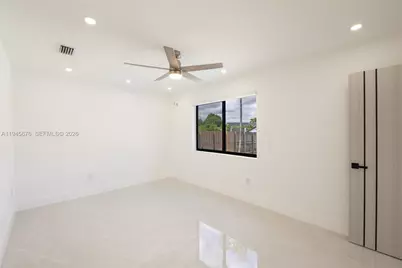 13001 SW 260th Ter, Homestead, FL 33032 - Photo 17