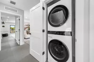 3225 Canal Dr, Pompano Beach, FL 33062 - Photo 11