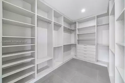 3225 Canal Dr, Pompano Beach, FL 33062 - Photo 29