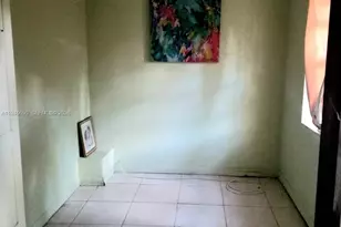 1245 NW 7th Ct, Miami, FL 33136 - Photo 3