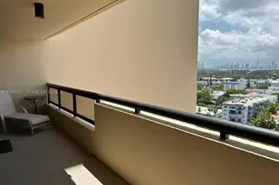 2555 Collins Ave, Miami Beach, FL 33140 - Photo 3