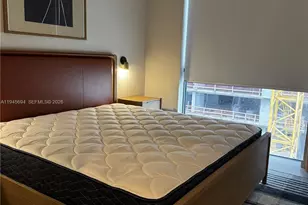 11 NE 6th St, Miami, FL 33132 - Photo 7