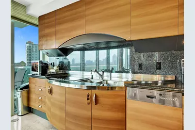 19955 NE 38th Ct #901, Aventura, FL 33180 - Photo 13