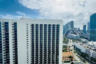 1717 N Bayshore Dr, Miami, FL 33132 - Photo 21