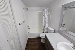 12730 Vista Isles Dr, Sunrise, FL 33325 - Photo 15