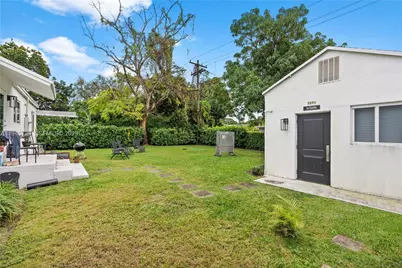5854 SW 62nd St, Miami, FL 33143 - Photo 5