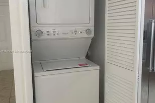 760 SW 6th Ct, Florida City, FL 33034 - Photo 5