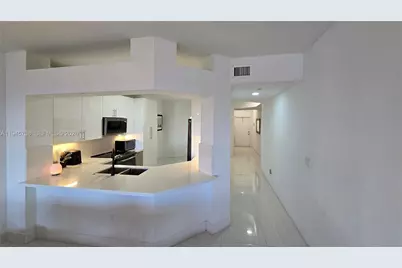 10730 NW 66th St #502, Doral, FL 33178 - Photo 3