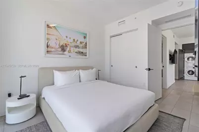 227 NE 2nd St #2506, Miami, FL 33132 - Photo 9