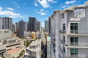 227 NE 2nd St, Miami, FL 33132 - Photo 29