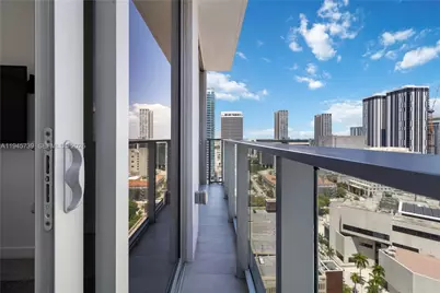 227 NE 2nd St #2506, Miami, FL 33132 - Photo 31