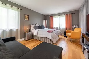 459 Lakeview Dr, Weston, FL 33326 - Photo 17