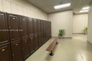 459 Lakeview Dr, Weston, FL 33326 - Photo 63