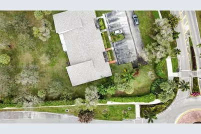 459 Lakeview Dr #1, Weston, FL 33326 - Photo 29