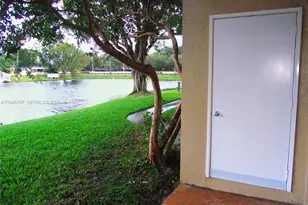 1731 NW 96th Terrace, Pembroke Pines, FL 33024 - Photo 11