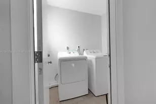 3500 N Park Rd, Hollywood, FL 33021 - Photo 33