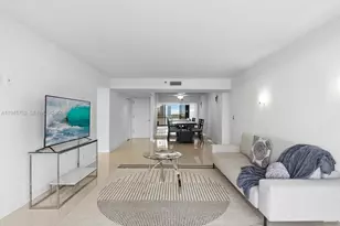 1000 W Island Blvd, Aventura, FL 33160 - Photo 3