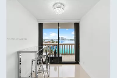 1000 W Island Blvd #612, Aventura, FL 33160 - Photo 5