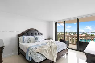 1000 W Island Blvd, Aventura, FL 33160 - Photo 9