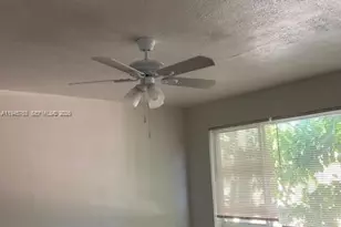 7421 Carlyle Ave, Miami Beach, FL 33141 - Photo 11