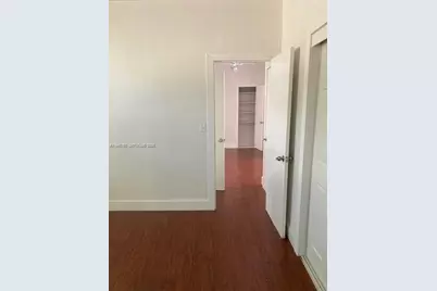 7421 Carlyle Ave #3, Miami Beach, FL 33141 - Photo 15