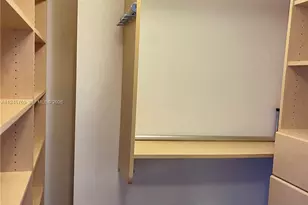 18800 NE 29th Ave, Aventura, FL 33180 - Photo 9